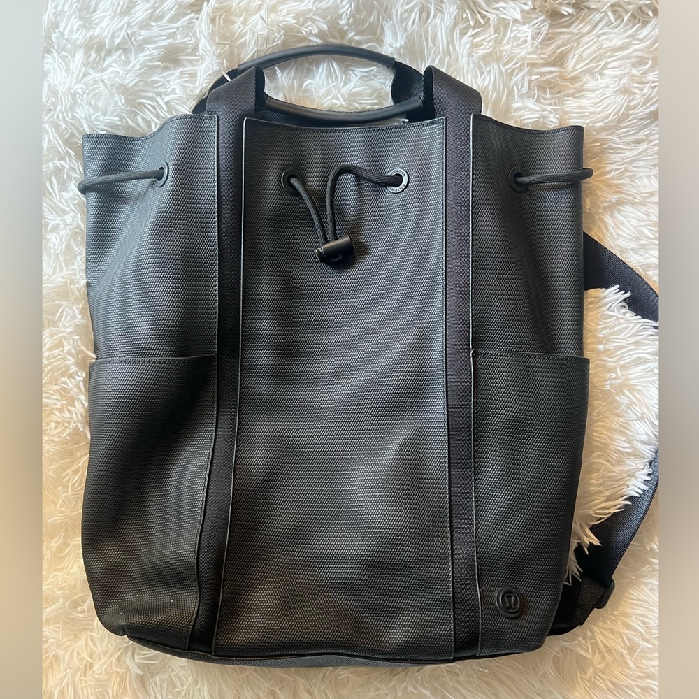 Lululemon Day Out Backpack *16L